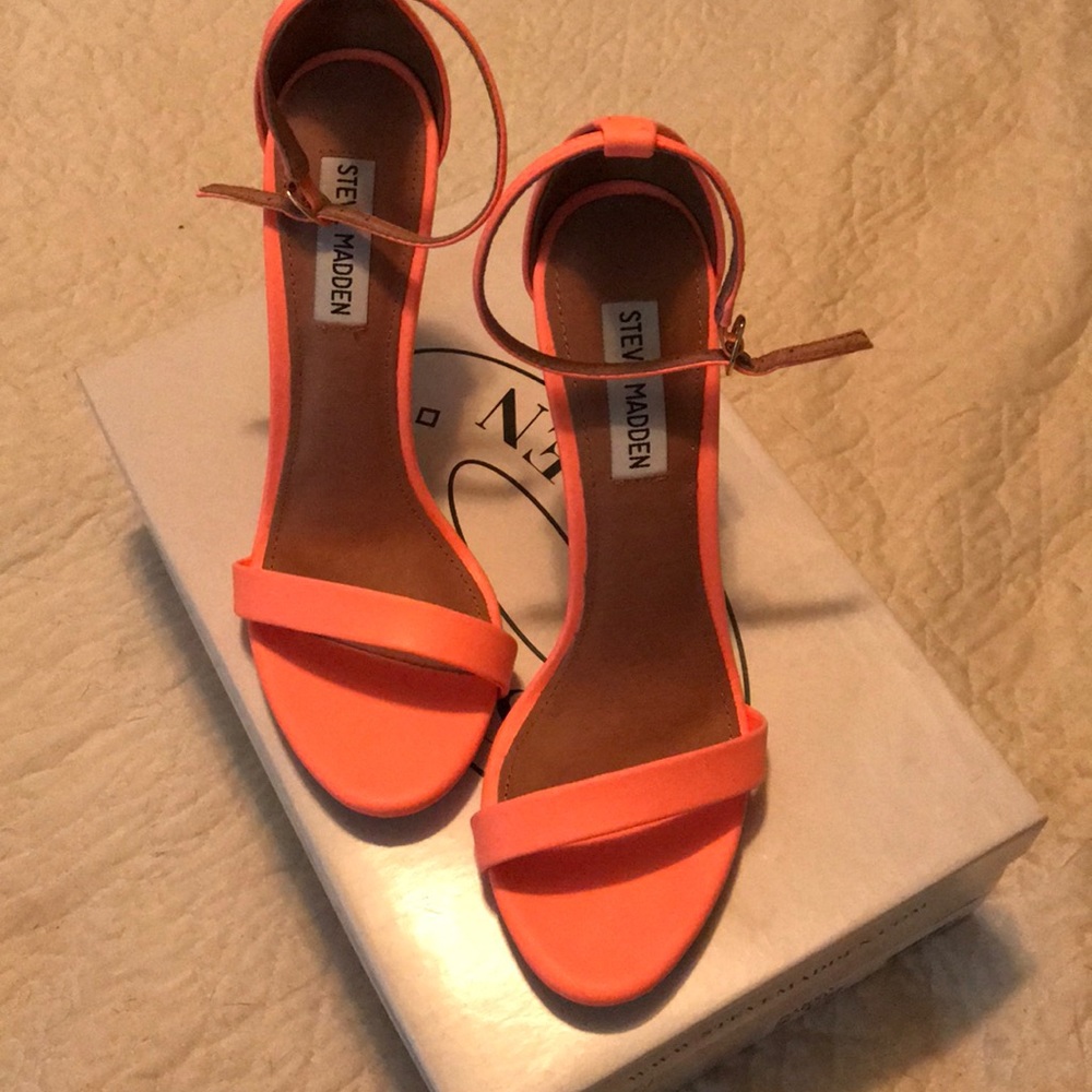 Steve Madden Stecy coral heel